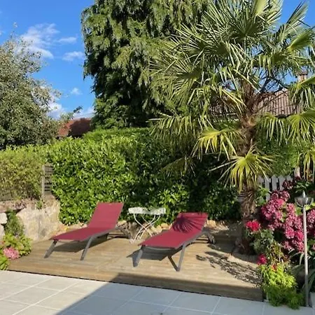 Lime Tree Holiday home Saint-Saud-Lacoussiere