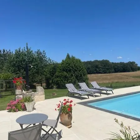 Lime Tree * Saint-Saud-Lacoussiere