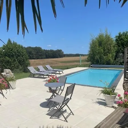 Holiday home Lime Tree